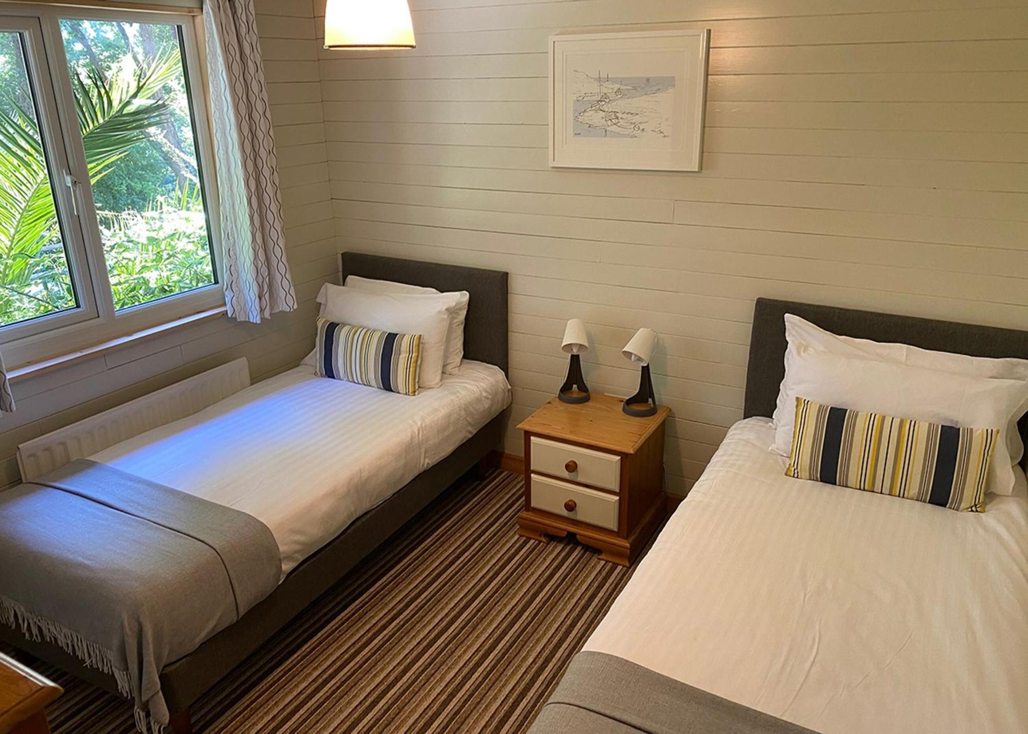 Ivyleaf Combe Lodges Stratton  Kamer foto